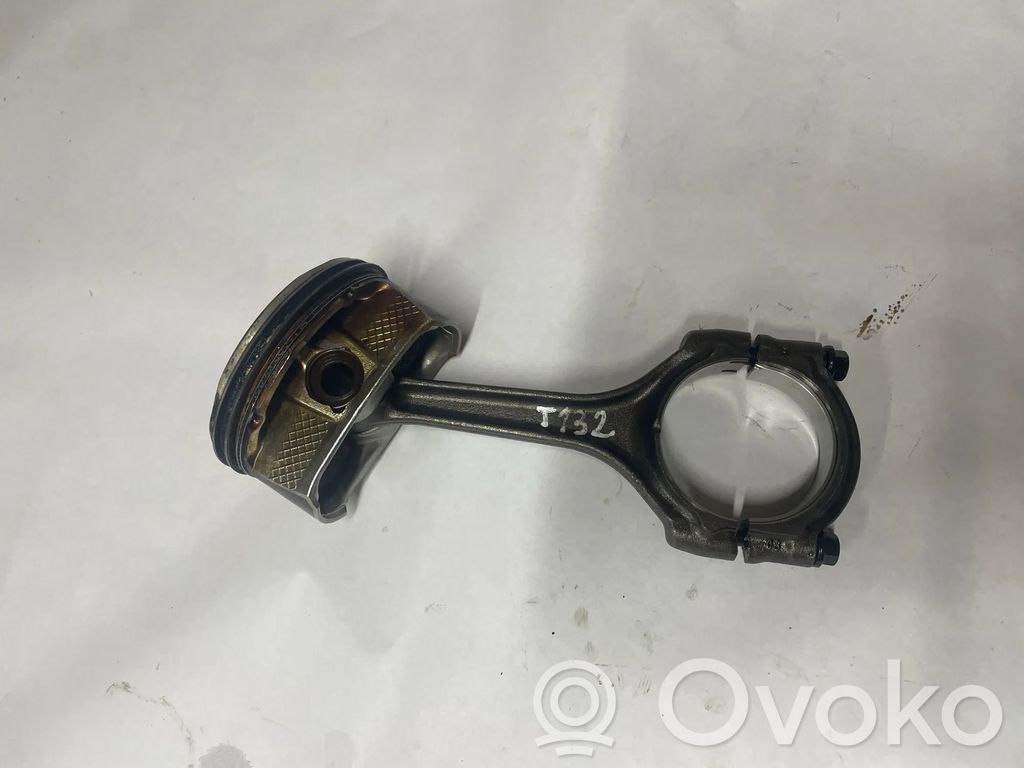 Piston   96L64
