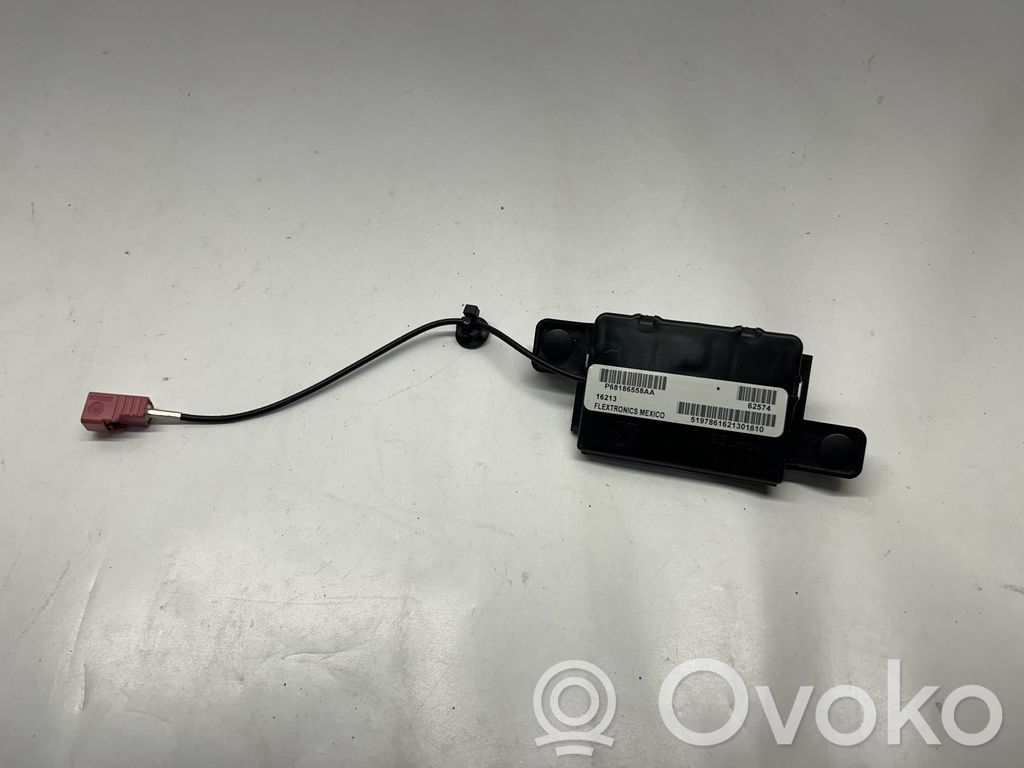 Antenne des Keyless-Systems   P68186558AA,68186558AA