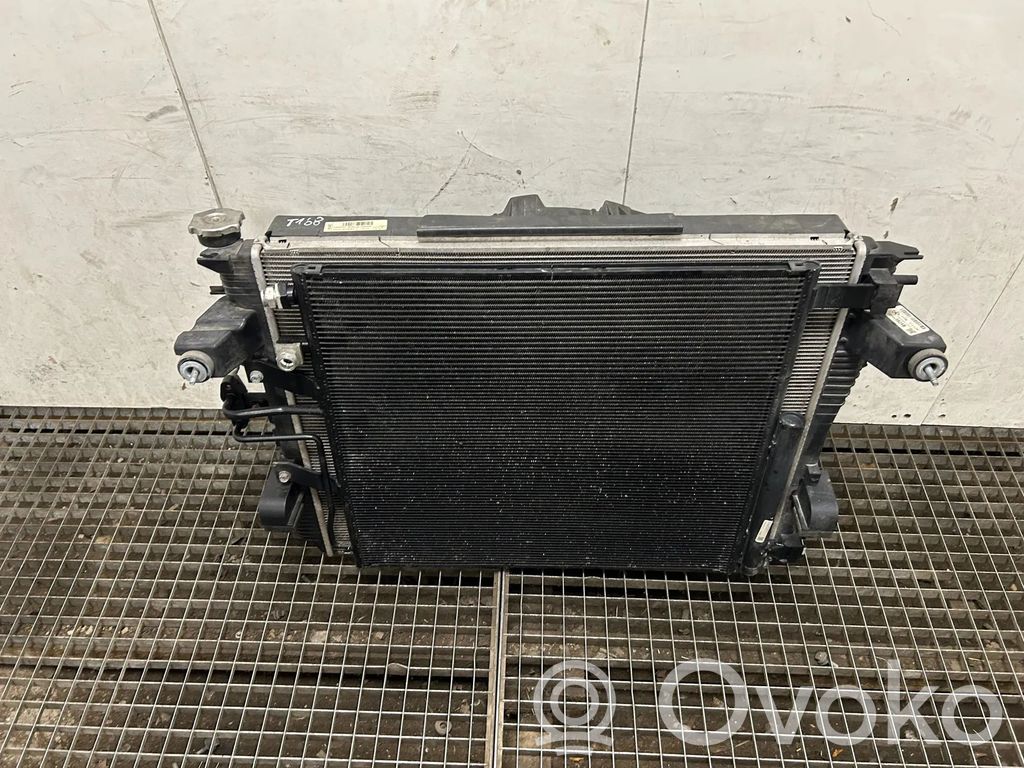 Dodge RAM 1500 DS Radiatorių komplektas 