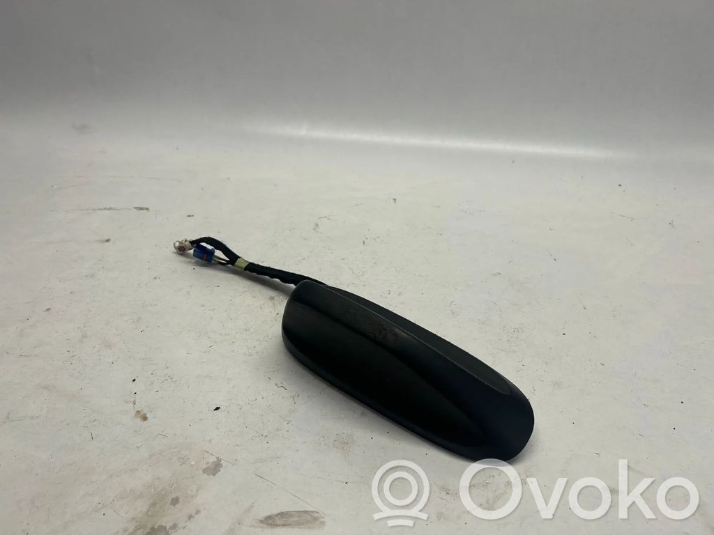 Ram 1500 DT Antena aérea GPS 
