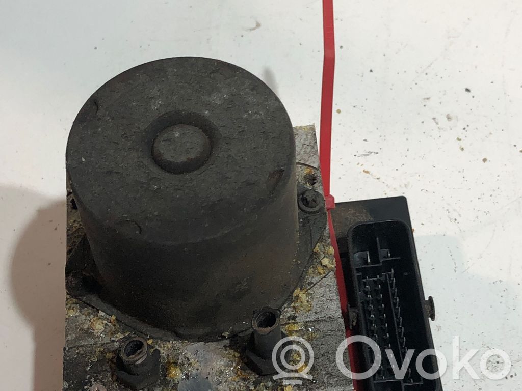 Audi A4 S4 B8 8K ABS Blokas 