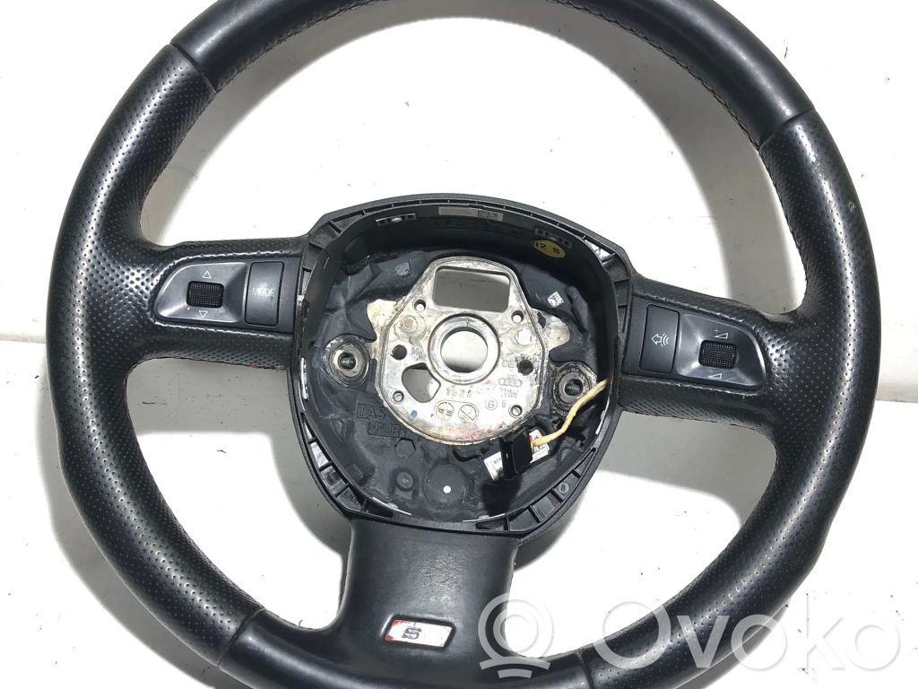 Audi Q7 4L Ohjauspyörä 
