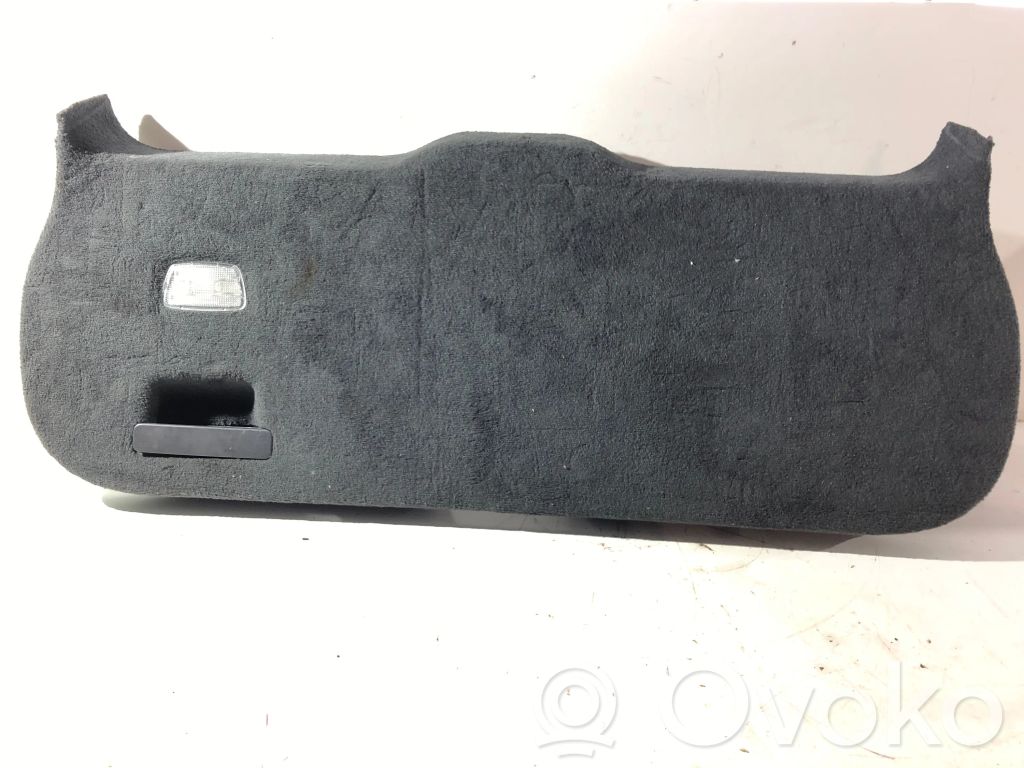 Tailgate trim   0063400