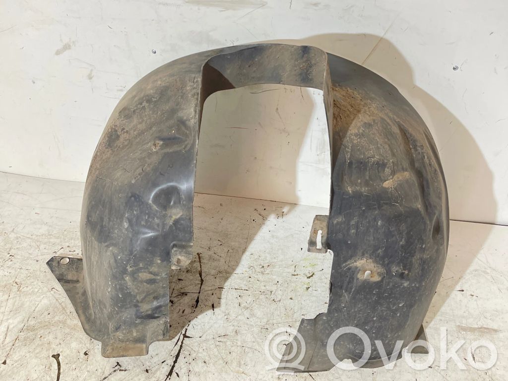 Volvo V70 Nadkole przednie 