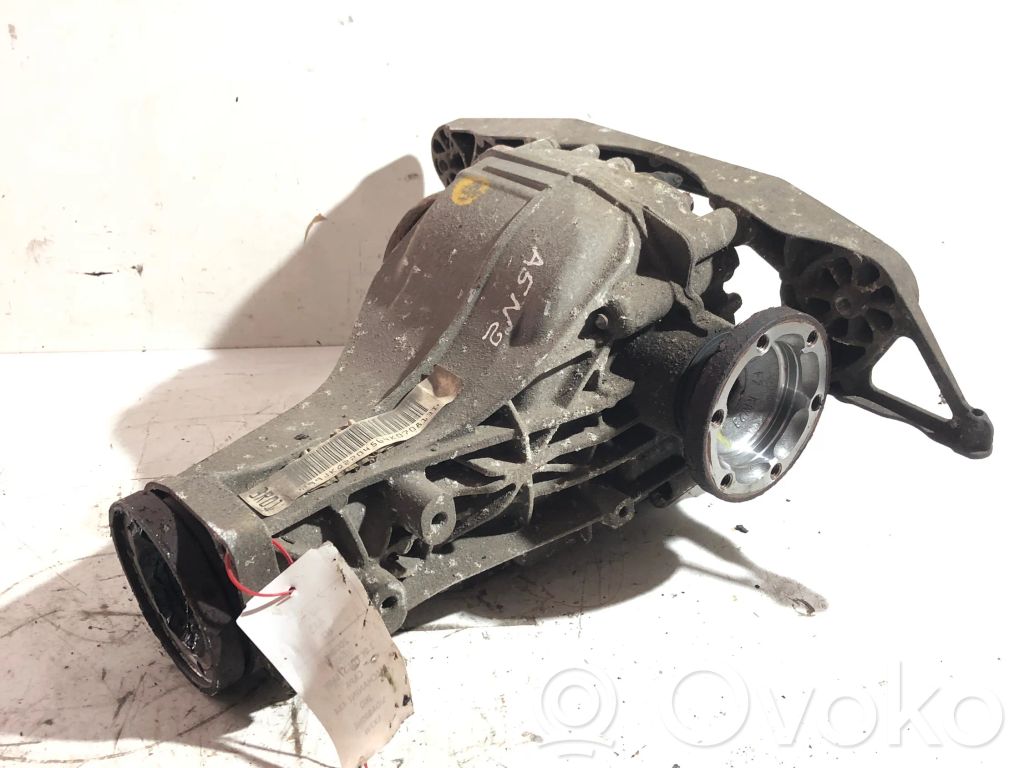 Audi A5 8T 8F Galinis reduktorius 