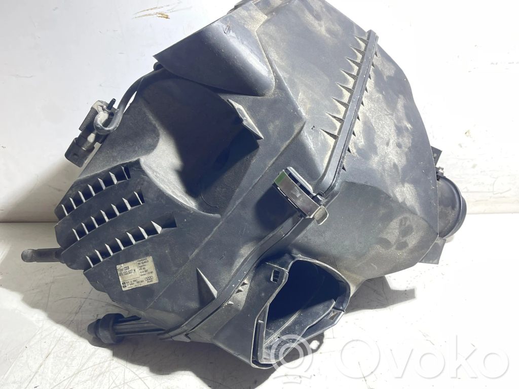 Air filter box   059133843B,76572861,4F0133837H