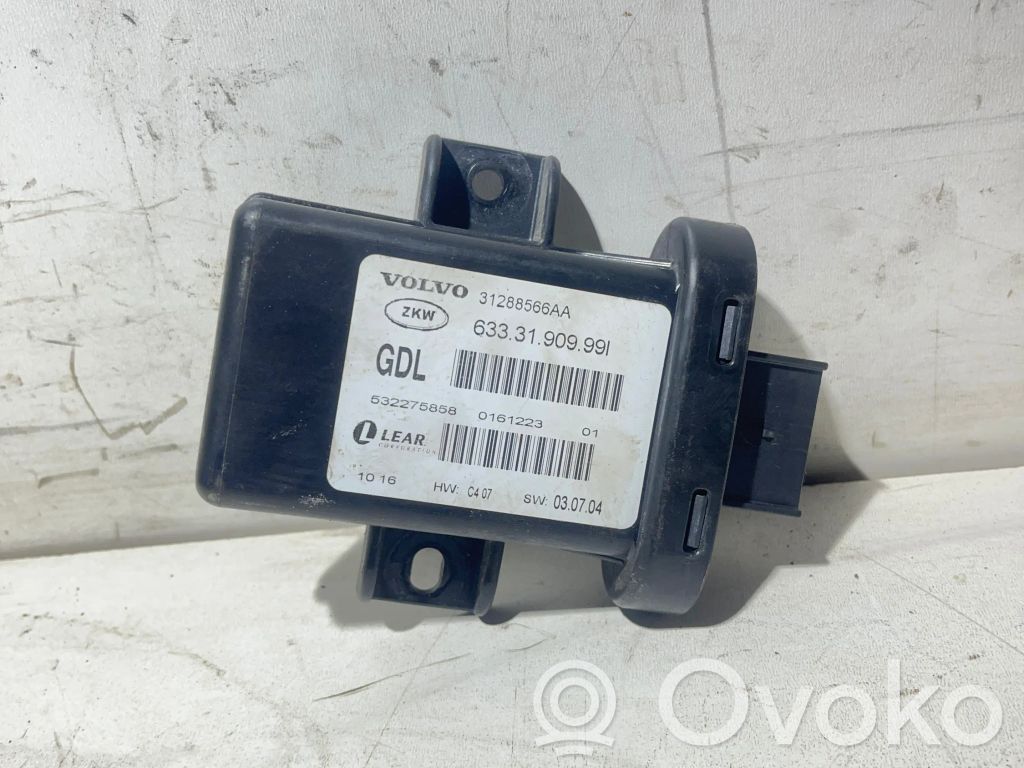 Volvo V70 Light module LCM 