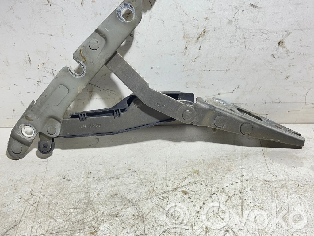 Audi A6 S6 C6 4F Tailgate/trunk/boot hinge 