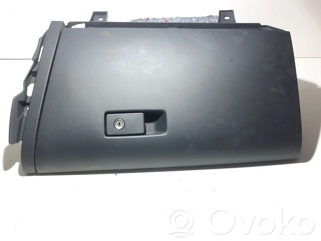 Volvo S60 Daiktadėžė 