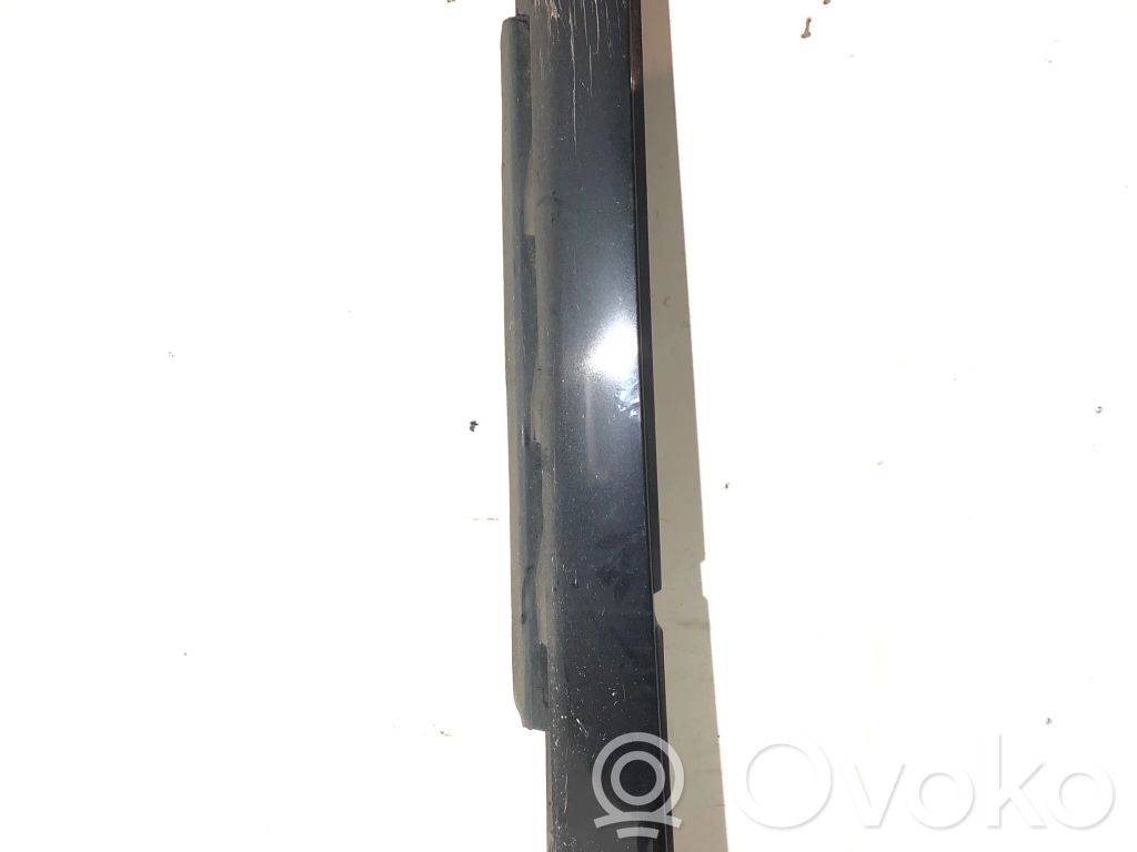 Volvo V40 Slenkstis 