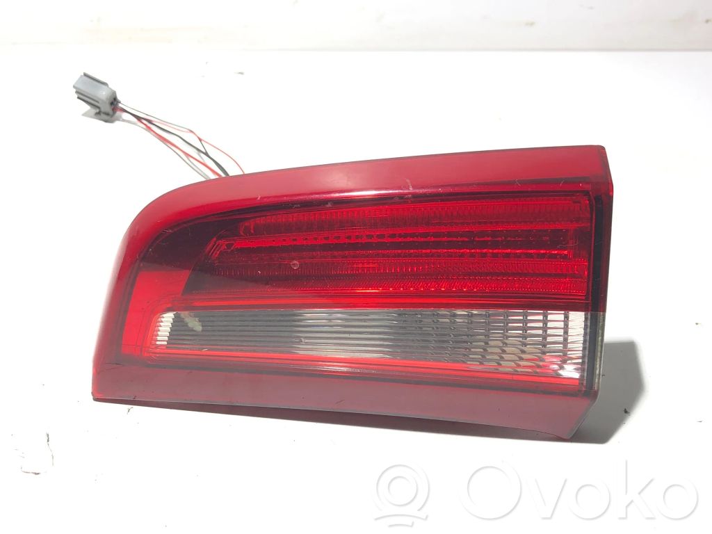 Volvo S60 Lampy tylnej klapy bagażnika 