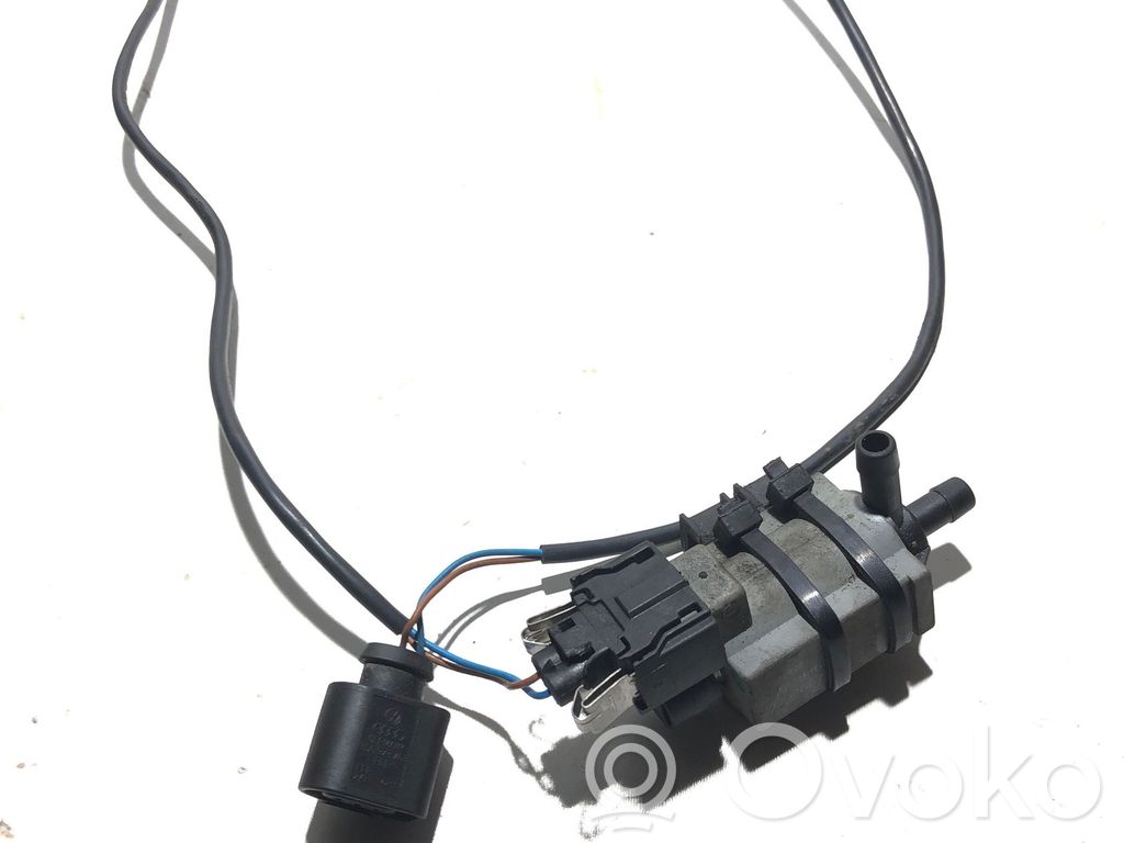 Porsche Cayenne (9PA) Turbo solenoid valve 