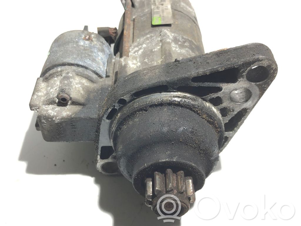 Volkswagen Touran I Starteris 