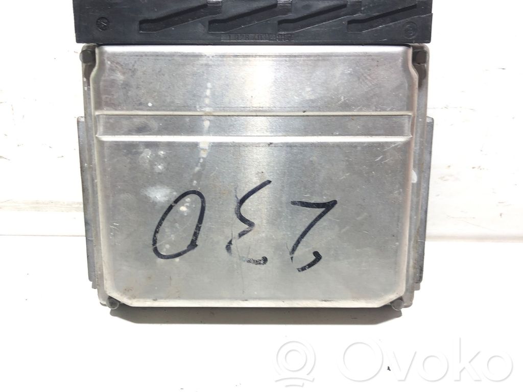 Volvo XC90 Engine control unit/module 
