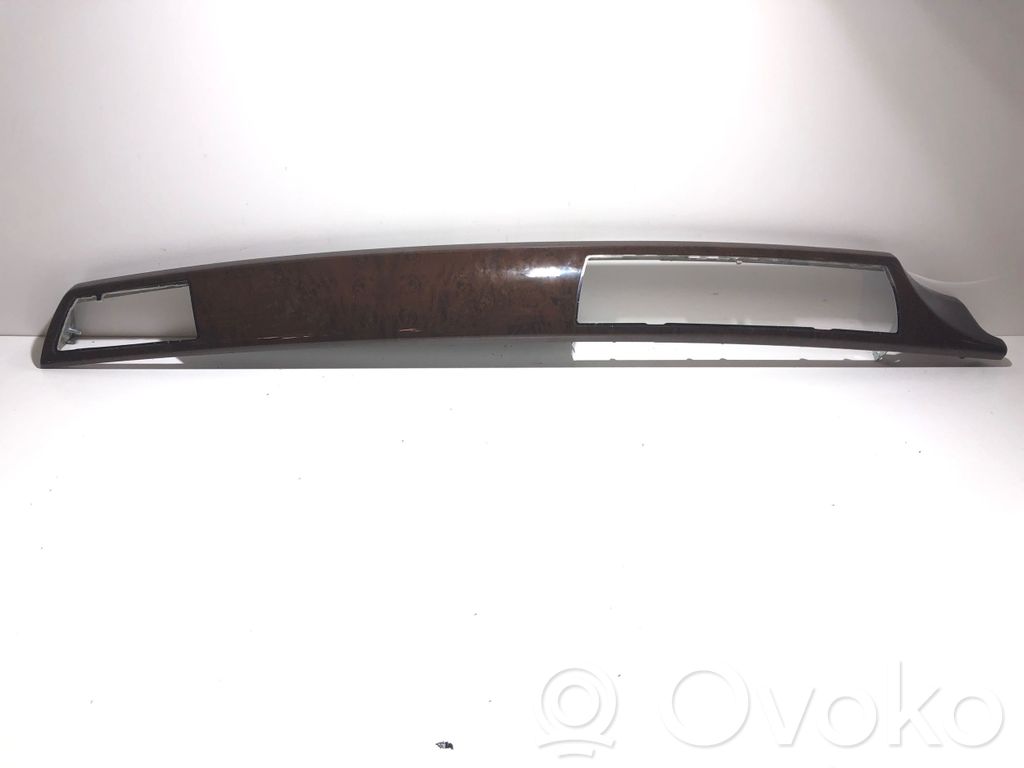 BMW 7 E65 E66 Paneļa apdare 