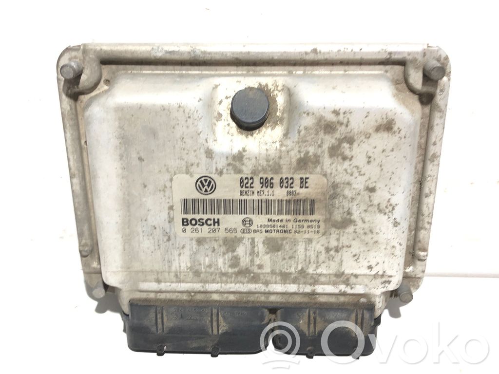 Volkswagen Touareg I Engine control unit/module 