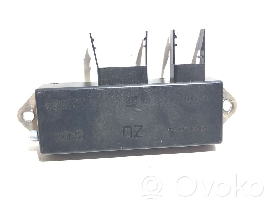 Opel Omega B2 Antennin ohjainlaite 