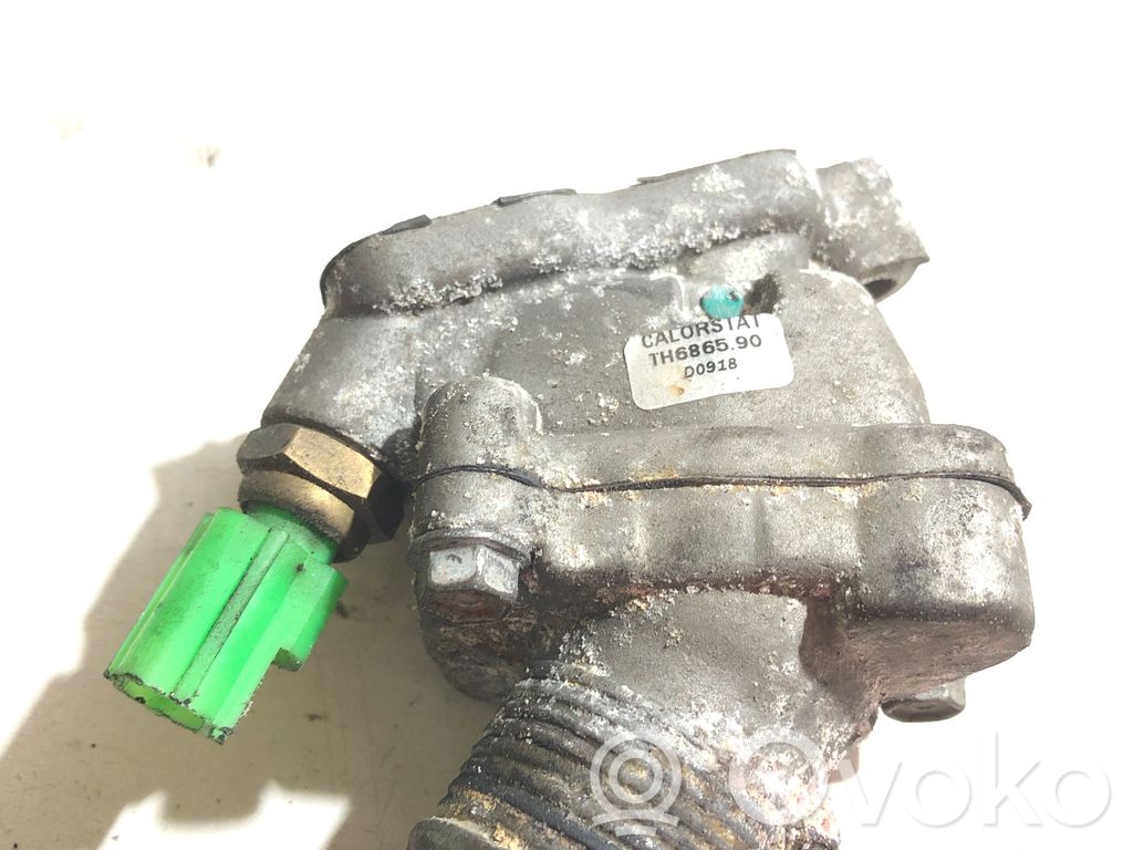 Volvo XC70 Carcasa del termostato 