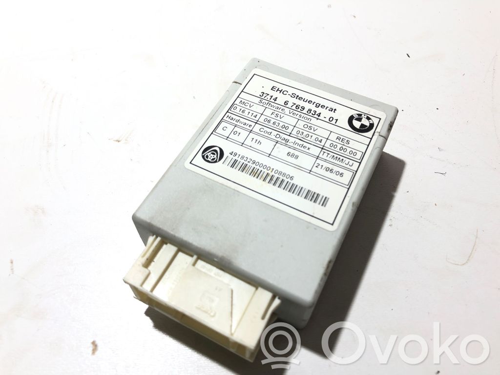 BMW 5 E60 E61 Air suspension control unit module (rear) 