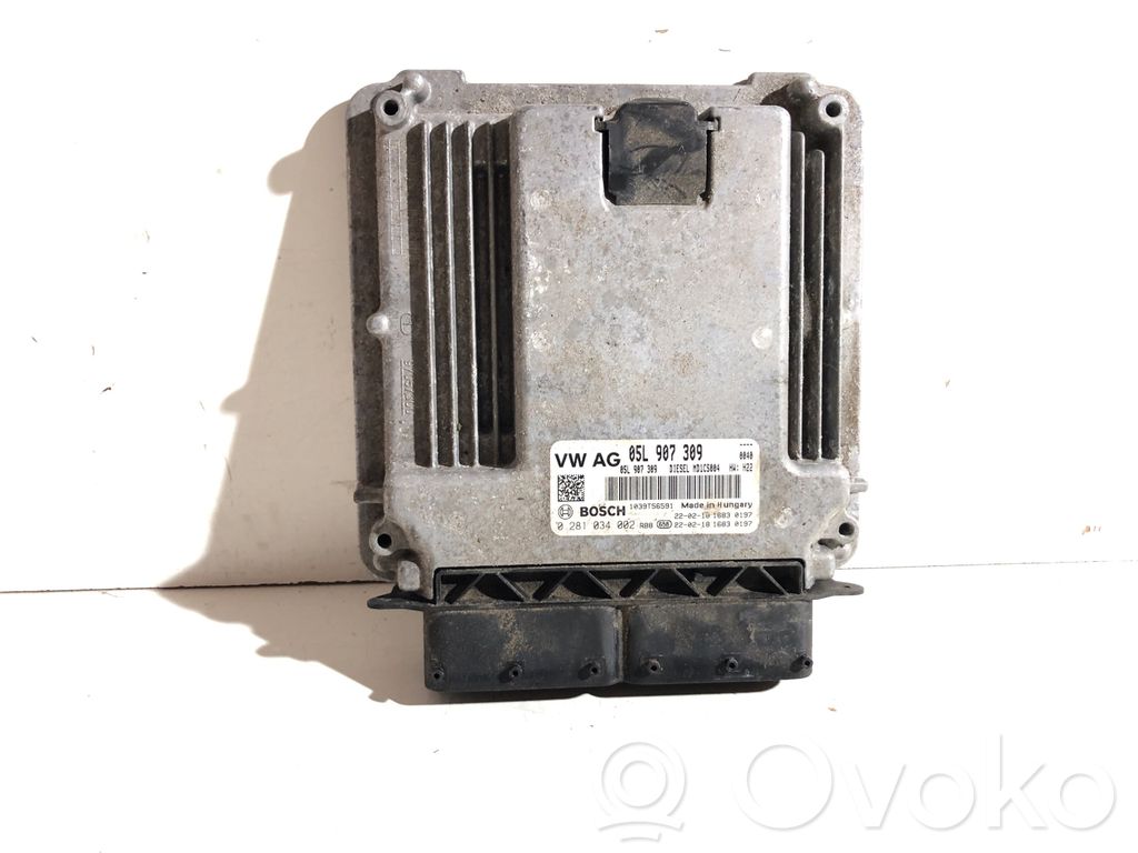 Audi Q5 SQ5 FY Engine control unit/module 