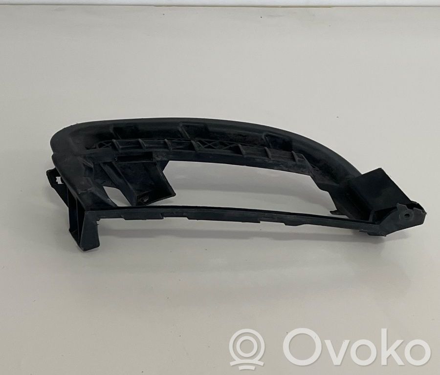BMW 1 E82 E88 Front fog light trim/grill 