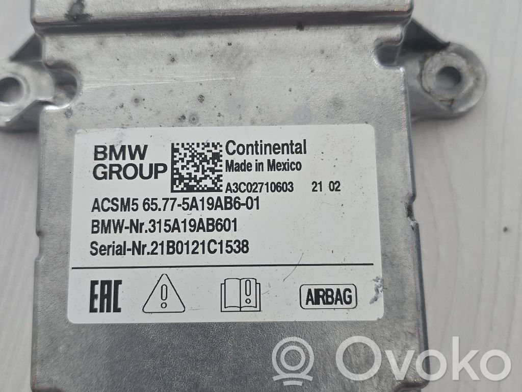 BMW 5 G30 G31 G38 Airbag control unit/module 
