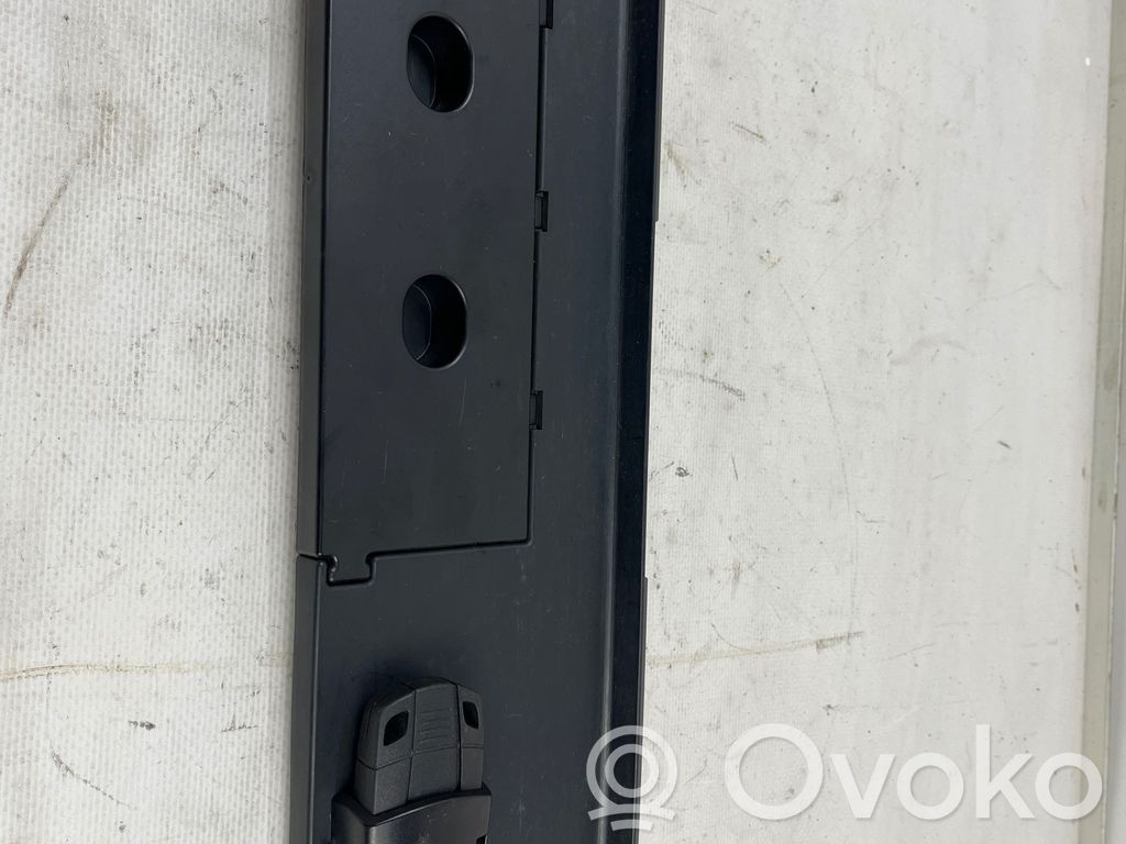 BMW 5 E60 E61 Glove box 