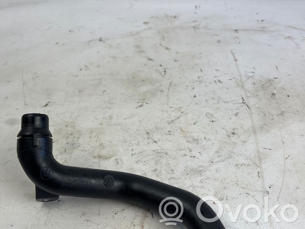 BMW 5 E60 E61 Engine coolant pipe/hose 