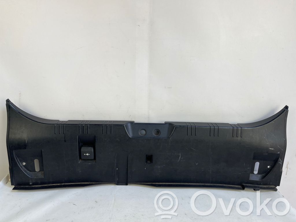 BMW 5 E60 E61 Trunk/boot sill cover protection 