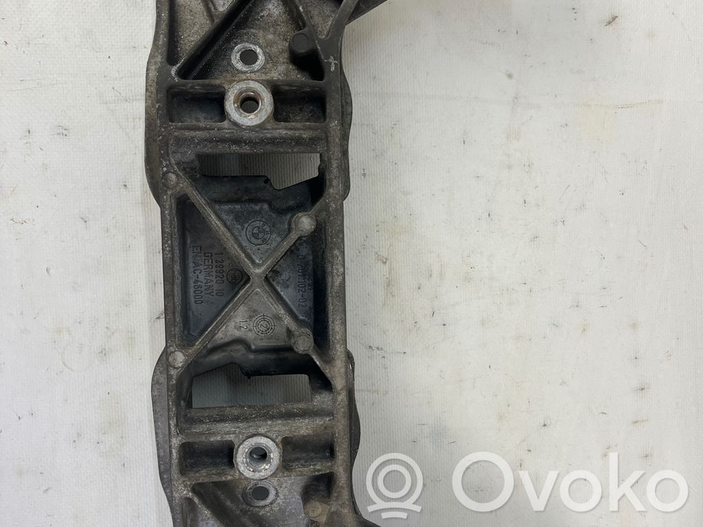 BMW 5 E60 E61 Gearbox mounting bracket 