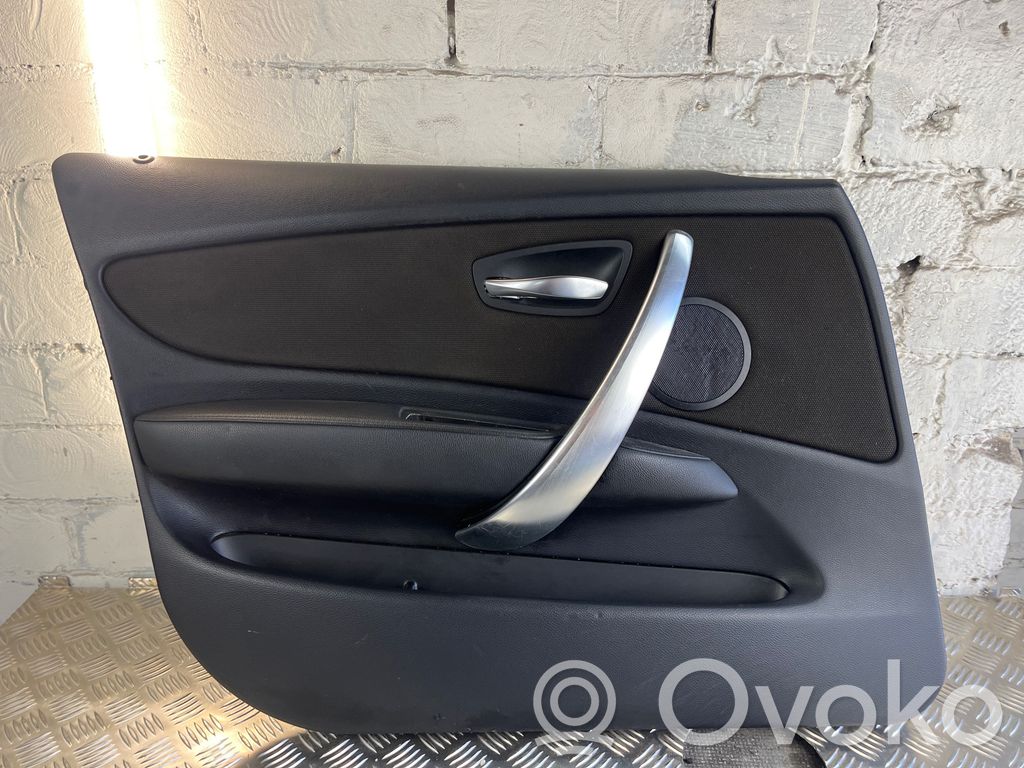 BMW 1 E81 E87 Front door card panel trim 