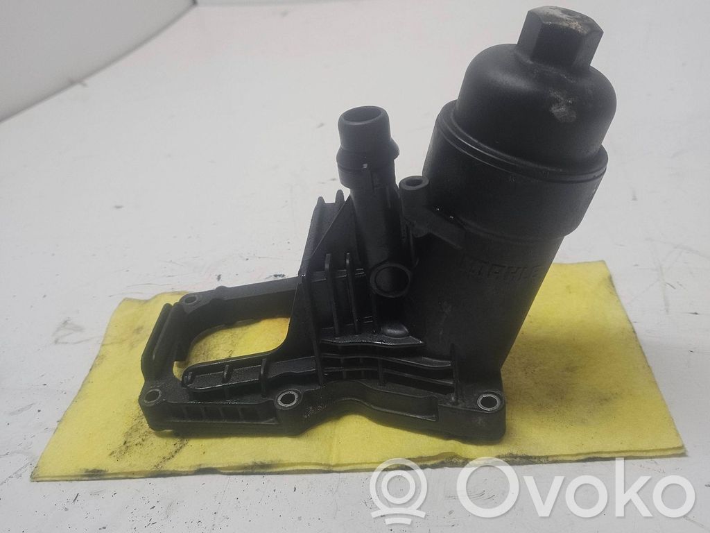 BMW 1 F20 F21 Oil filter mounting bracket 