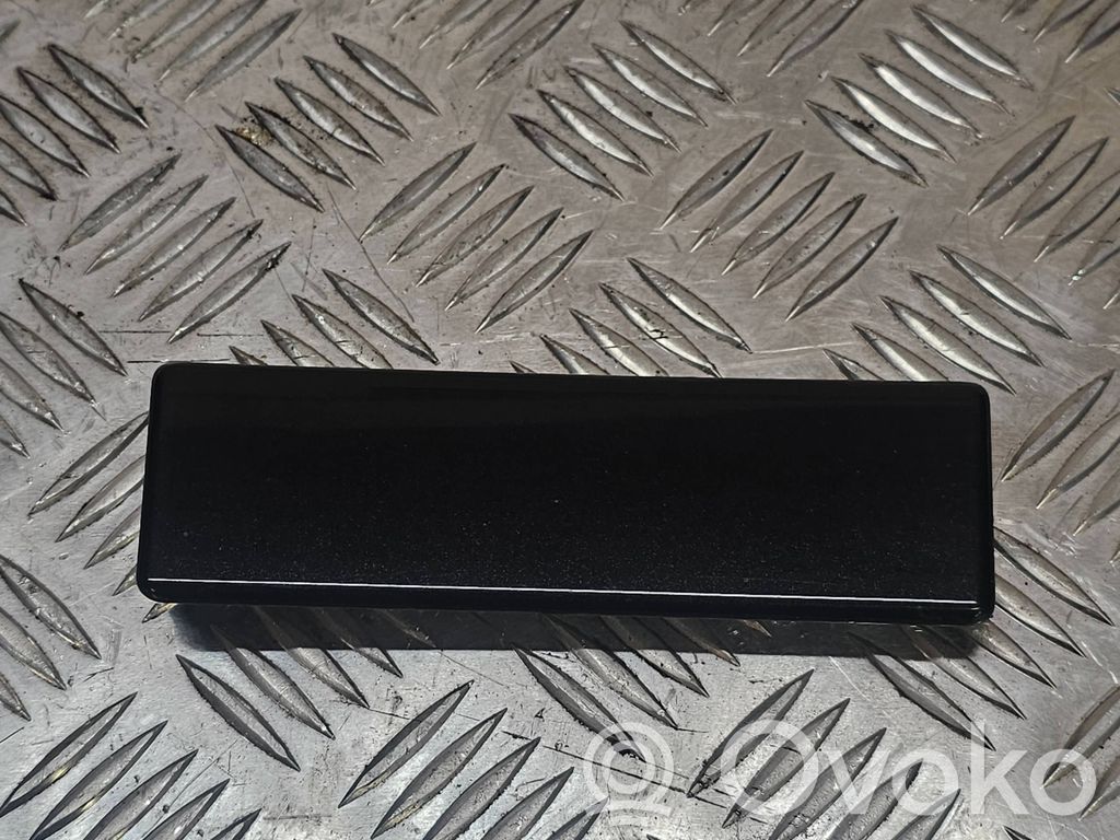 BMW 5 E39 Dashboard glove box trim 