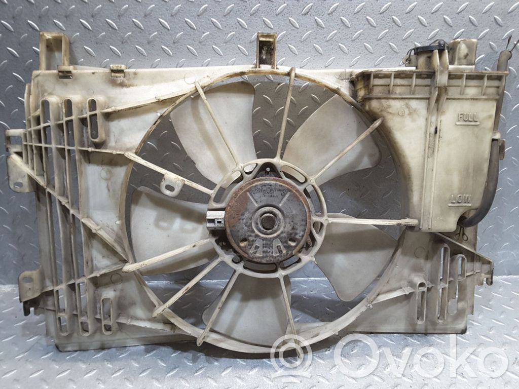 Toyota Corolla E120 E130 Elektrinis radiatorių ventiliatorius 