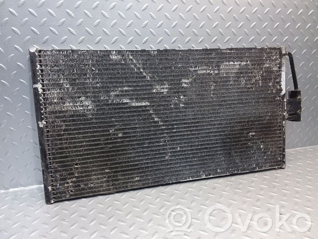 BMW 5 E39 Oro kondicionieriaus radiatorius aušinimo 