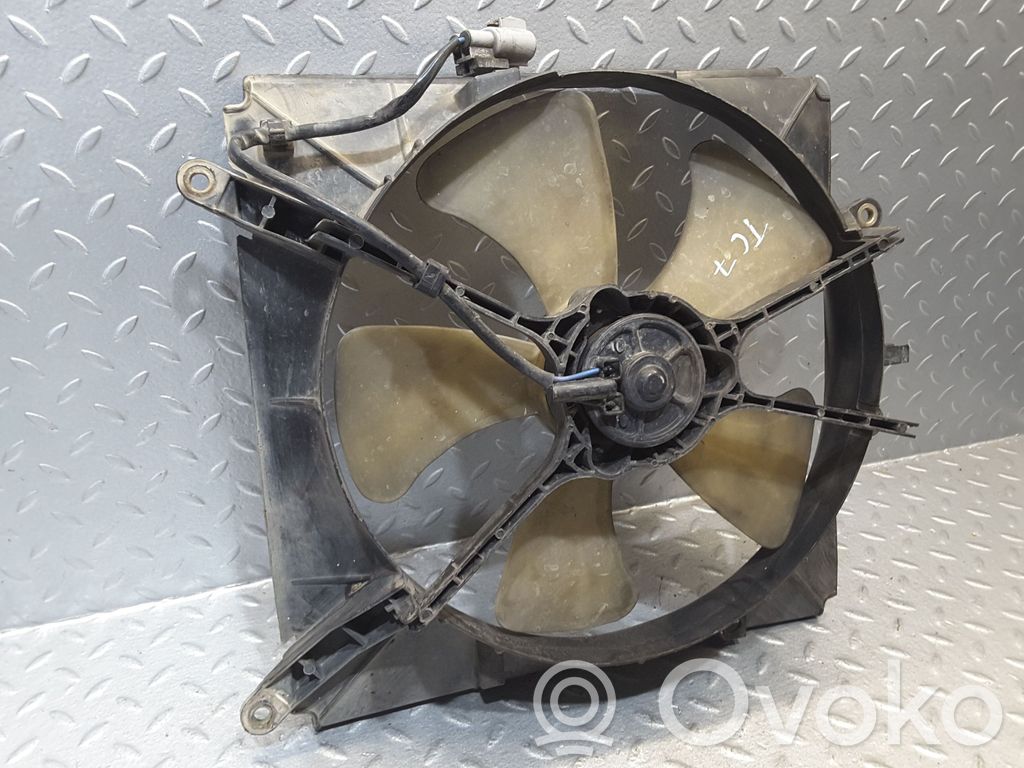 Toyota Corolla E110 Elektrisks radiatoru ventilators 