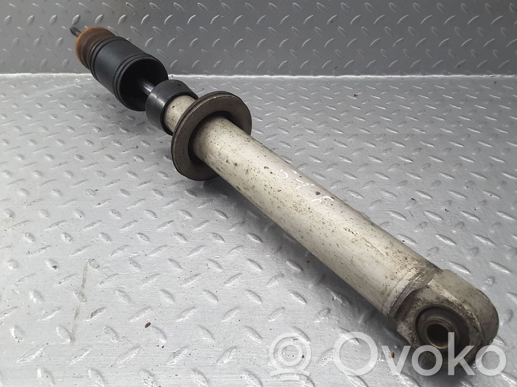 BMW 5 E39 Aizmugurē amortizators 