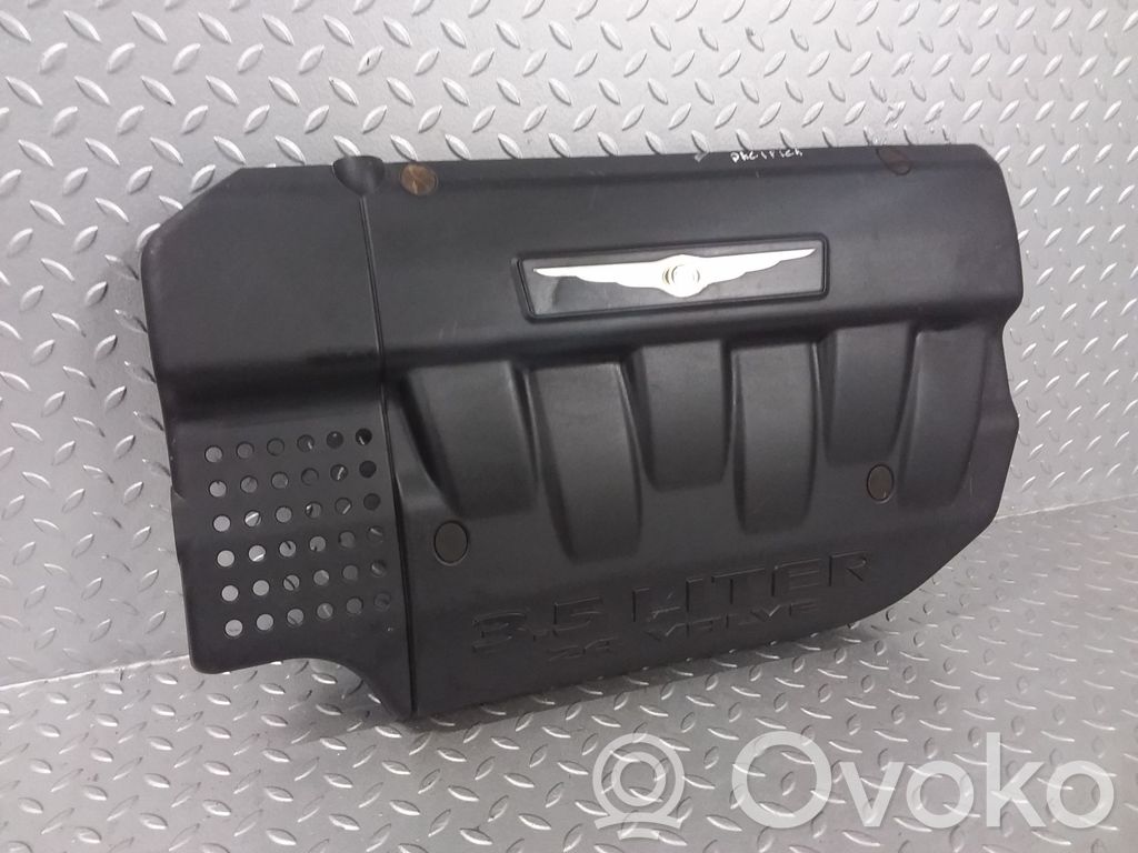 Chrysler Pacifica Motorabdeckung 