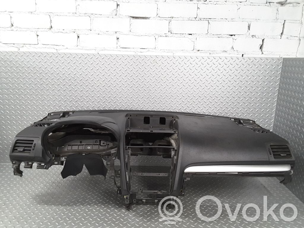 Subaru Forester SJ Panel de instrumentos 