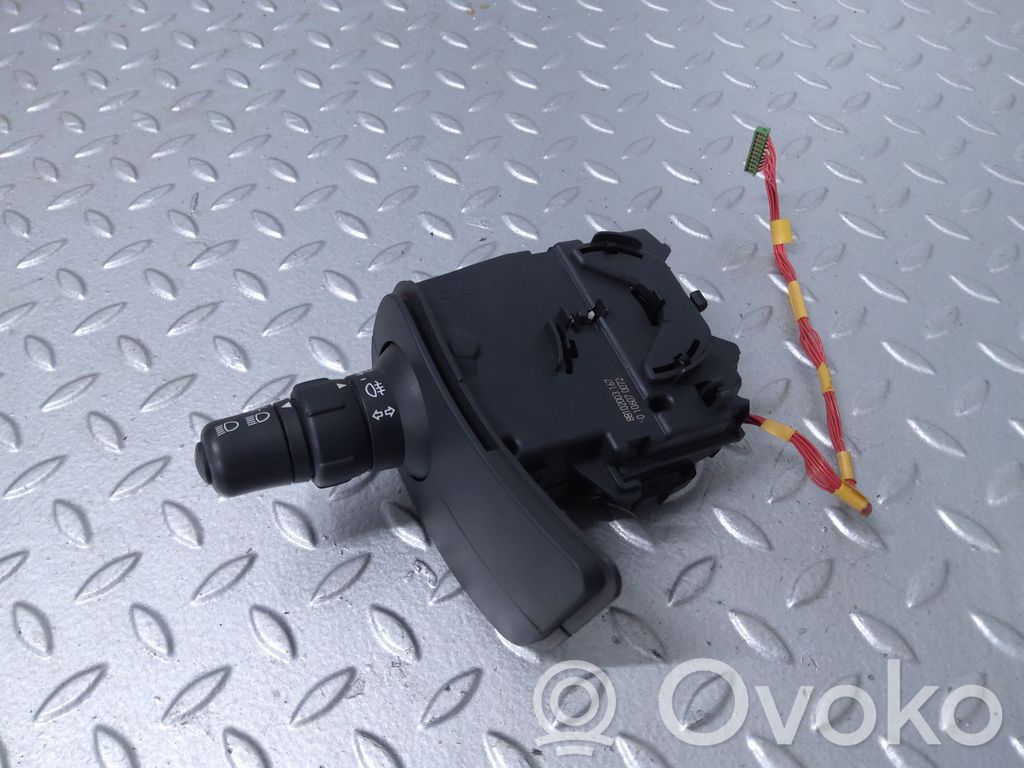 Renault Clio III Indicator stalk 