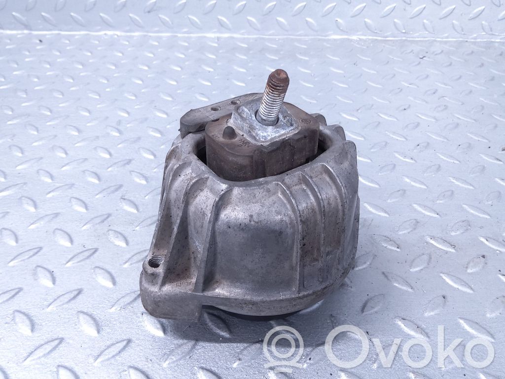 BMW 1 E81 E87 Engine mount bracket 