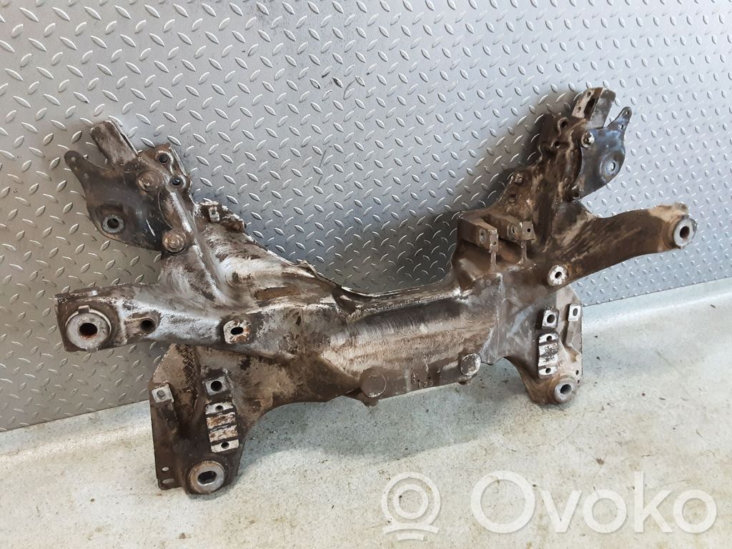 Citroen C5 Front subframe 