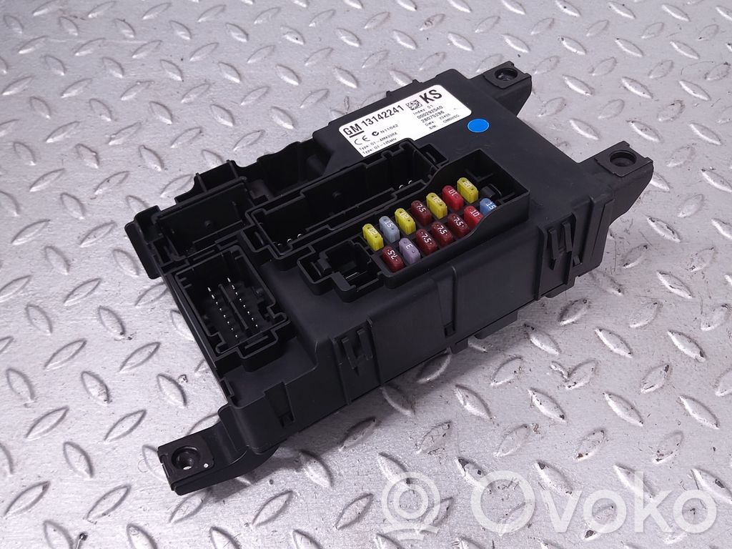 Opel Corsa D Fuse module 