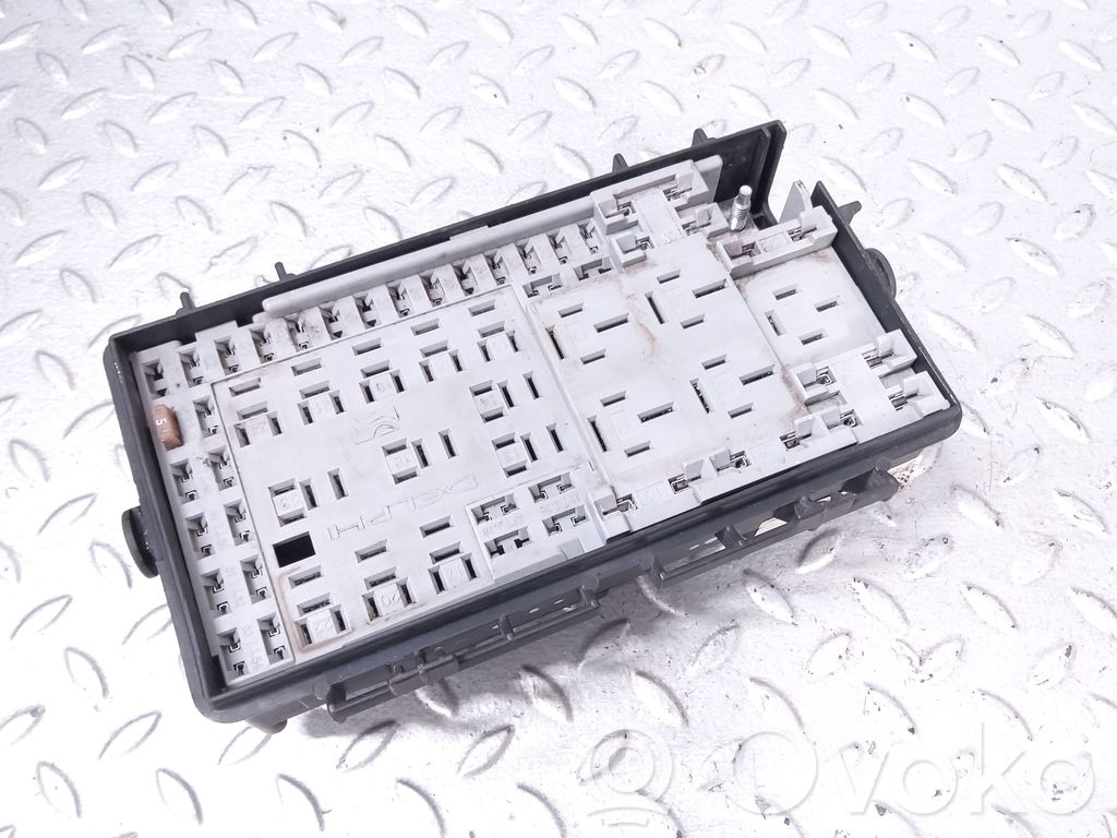 Opel Corsa D Fuse module 