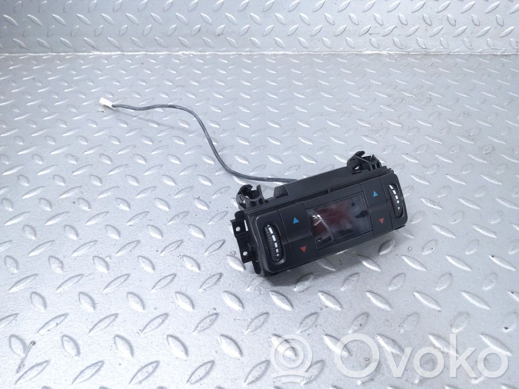 Mercedes-Benz E W211 Climate control unit 