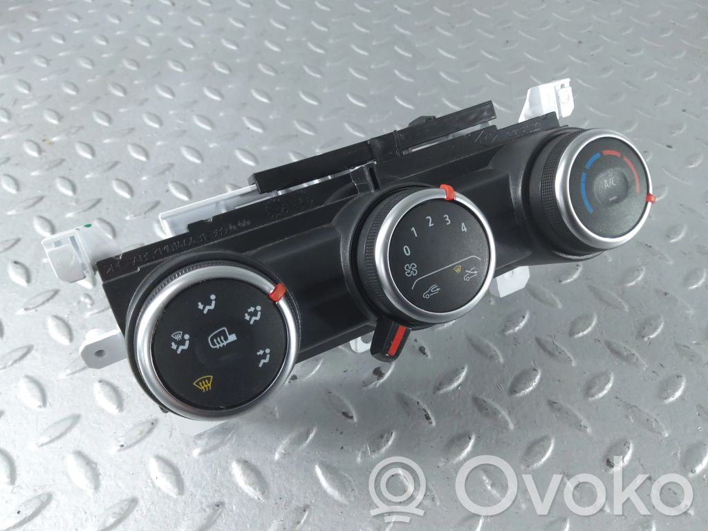 Renault Express Climate control unit 