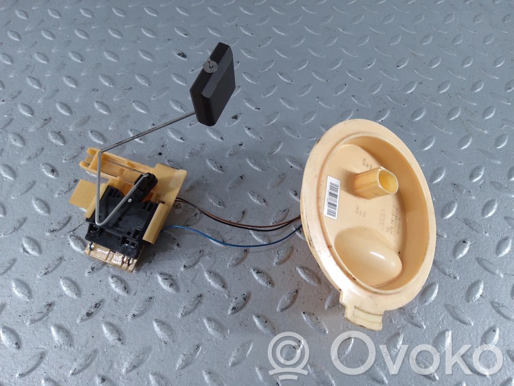Audi A8 S8 D4 4H Fuel level sensor 