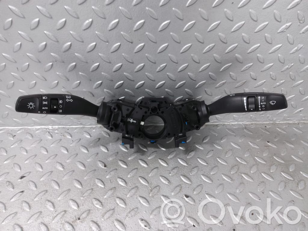 KIA Optima Wiper turn signal indicator stalk/switch 