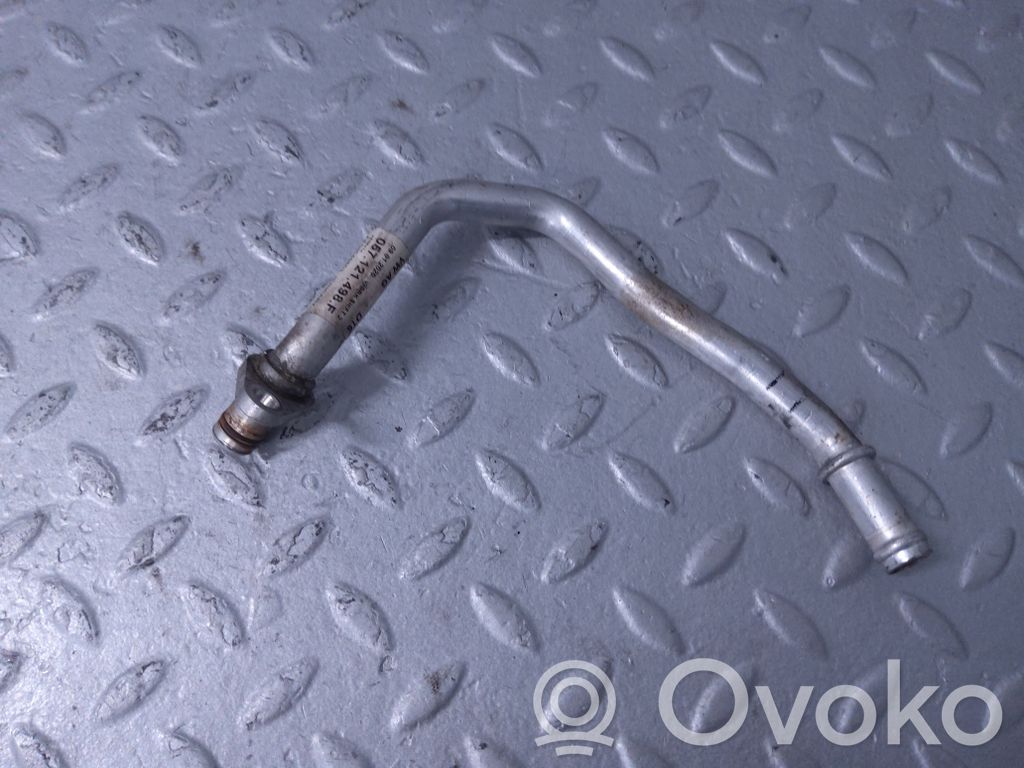 Audi Q7 4M Engine coolant pipe/hose 