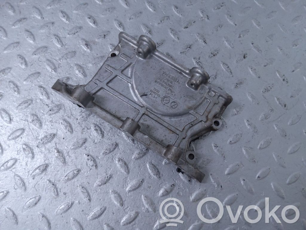 Audi Q7 4M Kita variklio skyriaus detalė 